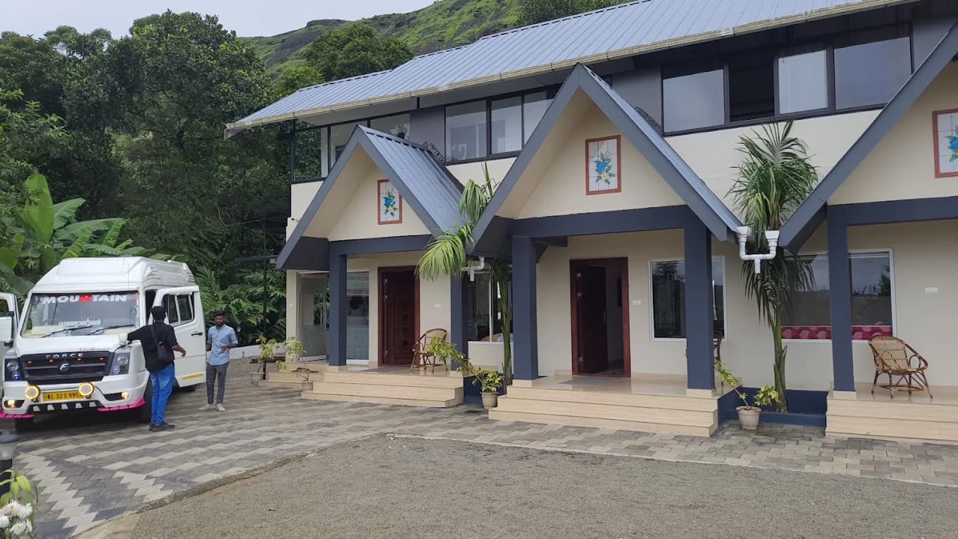 Gramina Resort, Vagamon during December – February