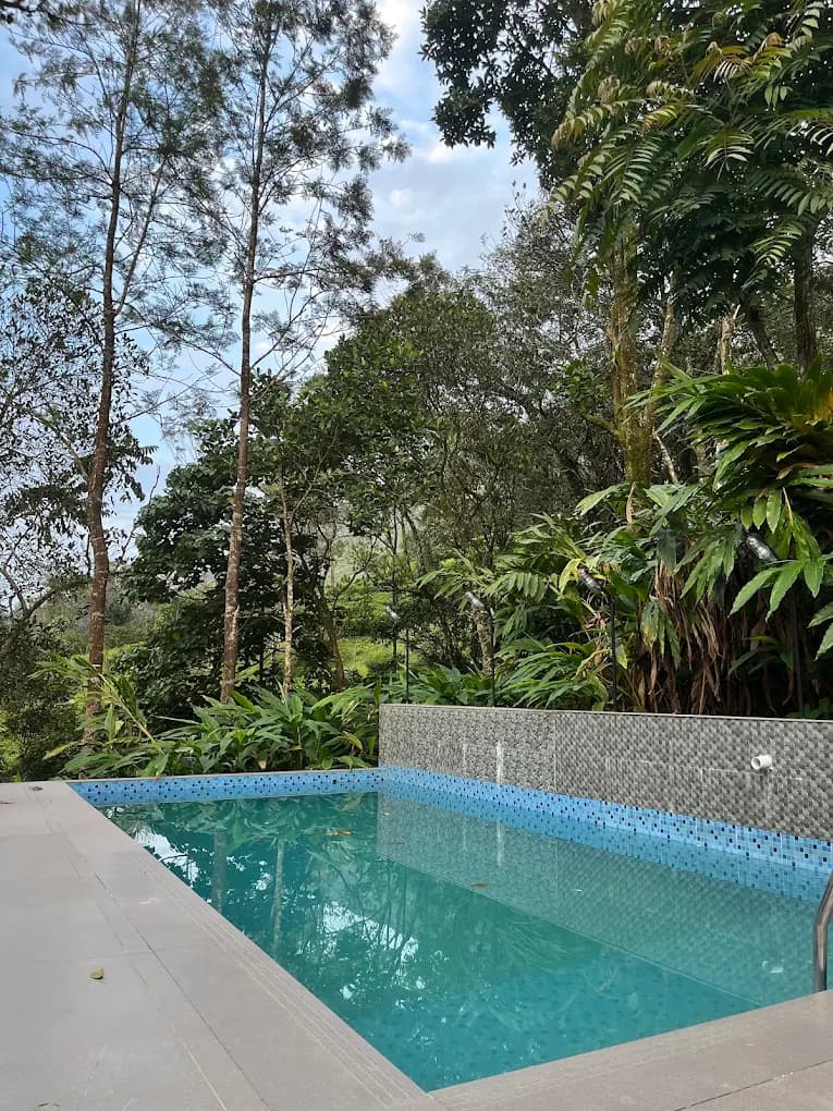 Gramina Resort, Vagamon during March – May